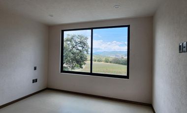 Casa en Venta  Altozano Fraccionamiento privado, Recamara en PB