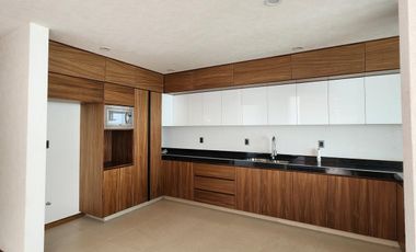 Casa en Venta  Altozano Fraccionamiento privado, Recamara en PB