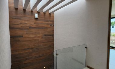 Casa en Venta  Altozano Fraccionamiento privado, Recamara en PB