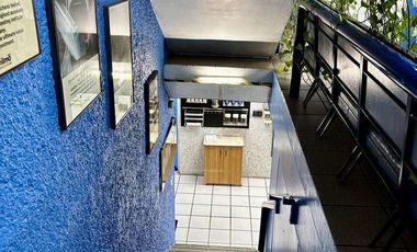 Renta de inmueble comercial e industrial en esquina sobre Av. Constituyentes