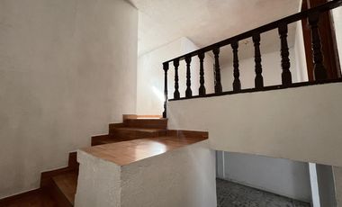 Amplia Casa con local comercial cerca de metro Rio de los Remedios