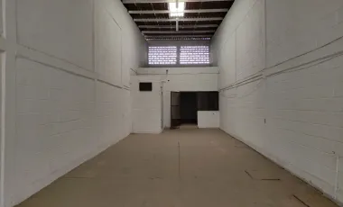 Bodega en Venta al Oriente Torreón Centro.