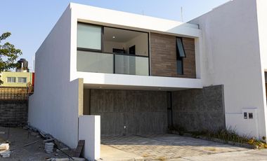 Casa en Venta en Fraccionamiento Villa de Llanes. 