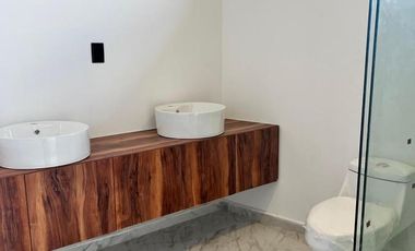 CASA EN VENTA EN FRACCIONAMIENTO