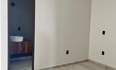 CASA EN VENTA EN FRACCIONAMIENTO