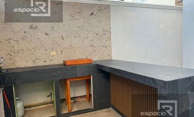 DEPARTMENTO EJECUTIVO EN RENTA EN CERCA DEL COLEGIO EVEREST