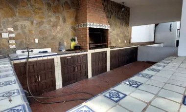 Quinta en Venta en San José Sur, Santiago, Nuevo León