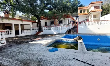 Quinta en Venta en San José Sur, Santiago, Nuevo León
