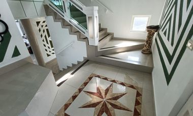 Casa en venta con tres habitaciones y jardín en Tizatlan, Tlaxcala.