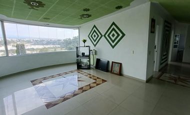 Casa en venta con tres habitaciones y jardín en Tizatlan, Tlaxcala.