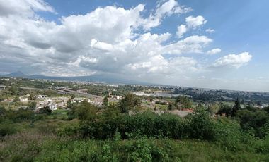 Casa en venta con tres habitaciones y jardín en Tizatlan, Tlaxcala.