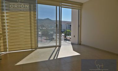 Departamento  renta  con ROOF GARDEN condominio  Corregidora Queretaro