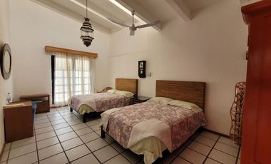 Casa - Fraccionamiento Jardines de Delicias
