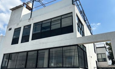 Casa comercial en renta en chapalita