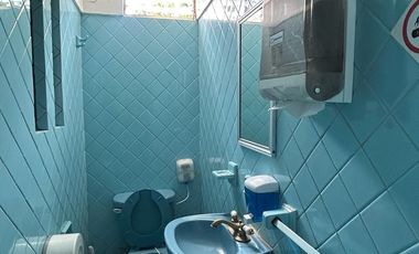 Casa comercial en renta en chapalita