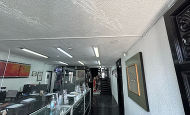 Casa comercial en renta en chapalita