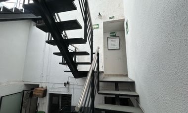 Casa comercial en renta en chapalita