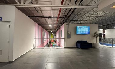 CONSULTORIO EN RENTA EN MULTICOMERCIAL APODACA