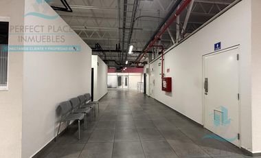 CONSULTORIO EN RENTA EN MULTICOMERCIAL APODACA