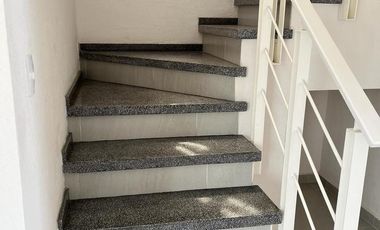 RENTA DE CASA EN RESIDENCIAL ARONA ZINACANTEPEC