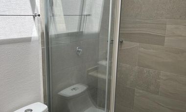 RENTA DE CASA EN RESIDENCIAL ARONA ZINACANTEPEC