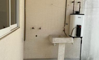 RENTA DE CASA EN RESIDENCIAL ARONA ZINACANTEPEC