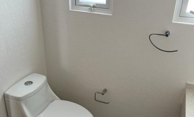 RENTA DE CASA EN RESIDENCIAL ARONA ZINACANTEPEC