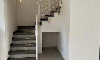 RENTA DE CASA EN RESIDENCIAL ARONA ZINACANTEPEC