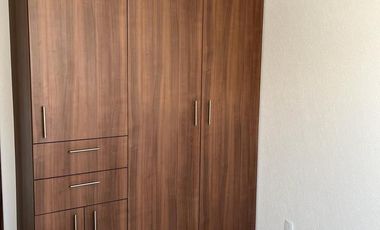 RENTA DE CASA EN RESIDENCIAL ARONA ZINACANTEPEC