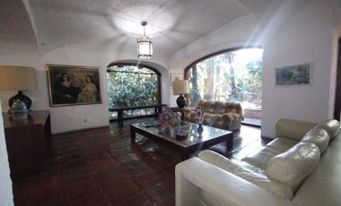 Quinta - Fraccionamiento Pedregal de las Fuentes