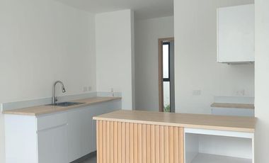 LOMAS DEL DORADO, Casa en VENTA o RENTA frente area verde