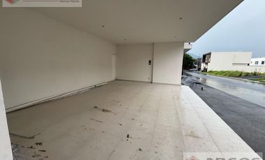 Casa en Fraccionamiento Altares Residencial