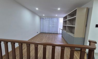 Casa con jardín Lomas de Tecamachalco