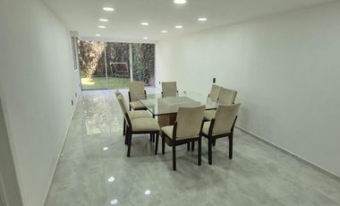 Casa con jardín Lomas de Tecamachalco