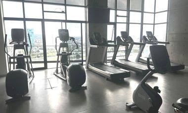 LOFT EQUIPADO EN RENTA TORRE ADAMANT II ATLIXCÁYOTL