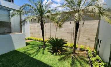 Casa en Venta Altozano Fraccionamiento privado