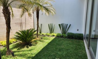 Casa en Venta Altozano Fraccionamiento privado