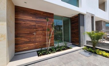 Casa en Venta Altozano Fraccionamiento privado