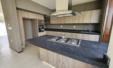 Casa en Venta Altozano Fraccionamiento privado