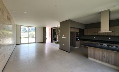 Casa en Venta Altozano Fraccionamiento privado