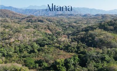 Terreno Comunal a 10 Minutos del Aeropuerto Internacional de Bahías de Huatulco