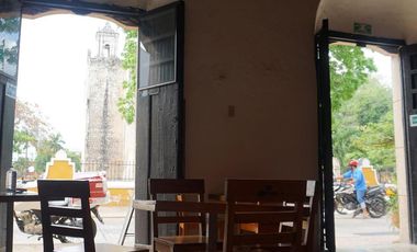 Casa atrás de la iglesia del Centro