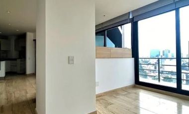 Depto. con balcón a la venta en Enquentro Patriotismo.