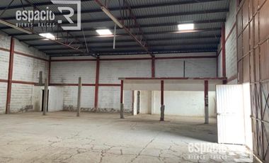 BODEGA EN RENTA SOBRE AVENIDA LOMBARDO TOLEDANO IDEAL PARA COMERCIO O INDUSTRIA