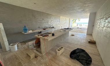 Casa de 3 recámaras en venta frente al mar en San Benito