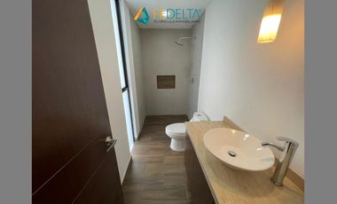 Casa en VENTA, Parque Queretaro, Lomas de Angelópolis, Cholula Puebla.