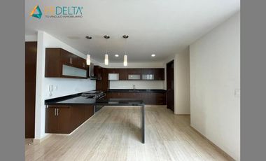 Casa en VENTA, Parque Queretaro, Lomas de Angelópolis, Cholula Puebla.