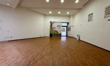 Renta Local Comercial Plaza Castilla Reliz