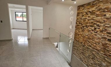 Casa en condominio Modelo Alondra, en Villas del campo, Calimaya, Estado de Mexico.