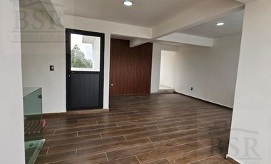 Casa en condominio Modelo Alondra, en Villas del campo, Calimaya, Estado de Mexico.